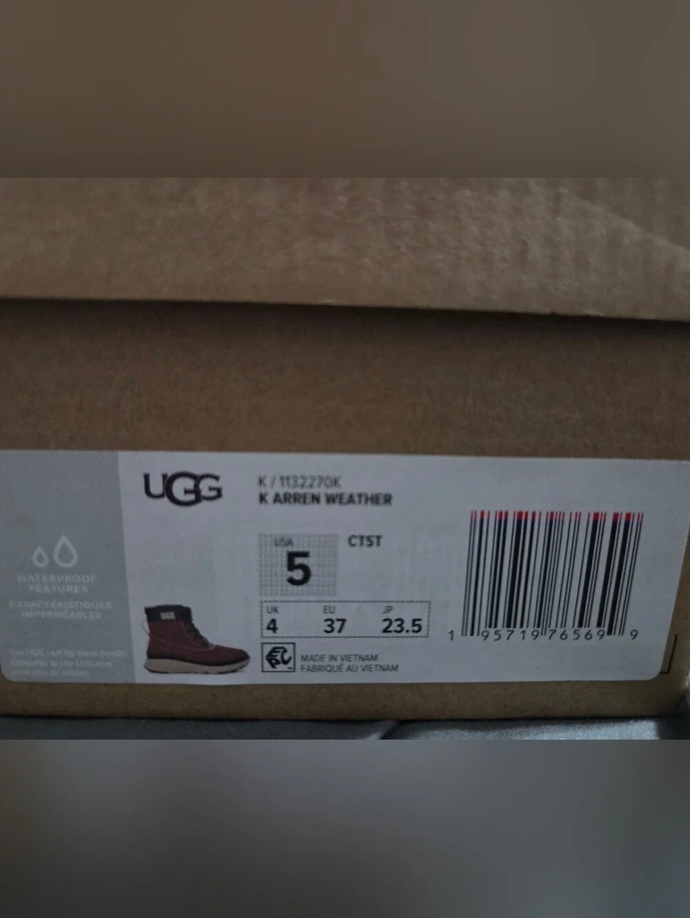 NEW- UGG -UGG Arren Weather - Girls' Grade School size 5